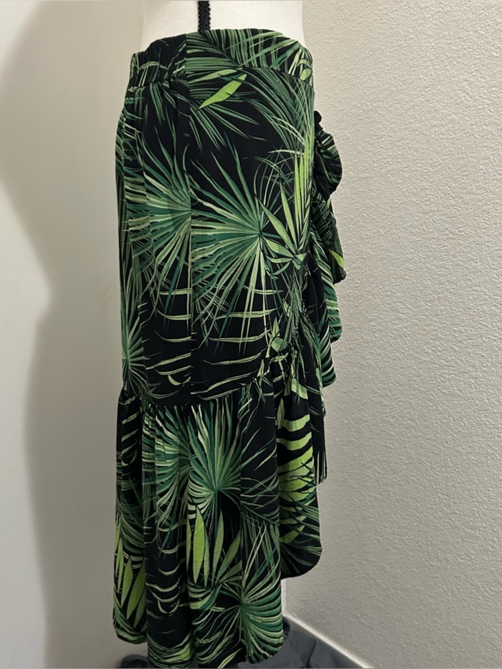 Milk & Honey Tropical Palm Print Ruffle Faux Wrap High-Low Maxi Skirt Size L - Picture 3 of 7